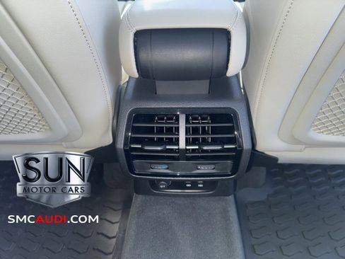 Certified 2025 Audi Q3 2.0T Premium Plus w/ Premium Plus Package image 16