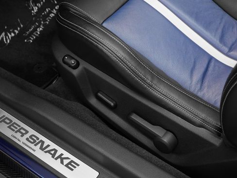 Used 2012 Ford Mustang Shelby GT500 w/ Electronics Pkg image 44