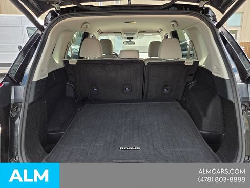 Used 2025 Nissan Rogue SV AWD/4WD image 11