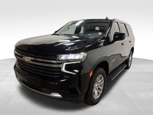 Used 2024 Chevrolet Tahoe LT image 2