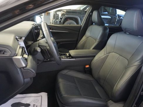 Used 2025 Toyota Camry XSE image 19