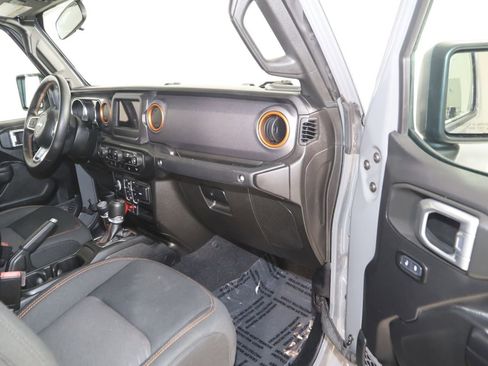Used 2021 Jeep Gladiator Mojave w/ LED Lighting Group AWD/4WD image 36