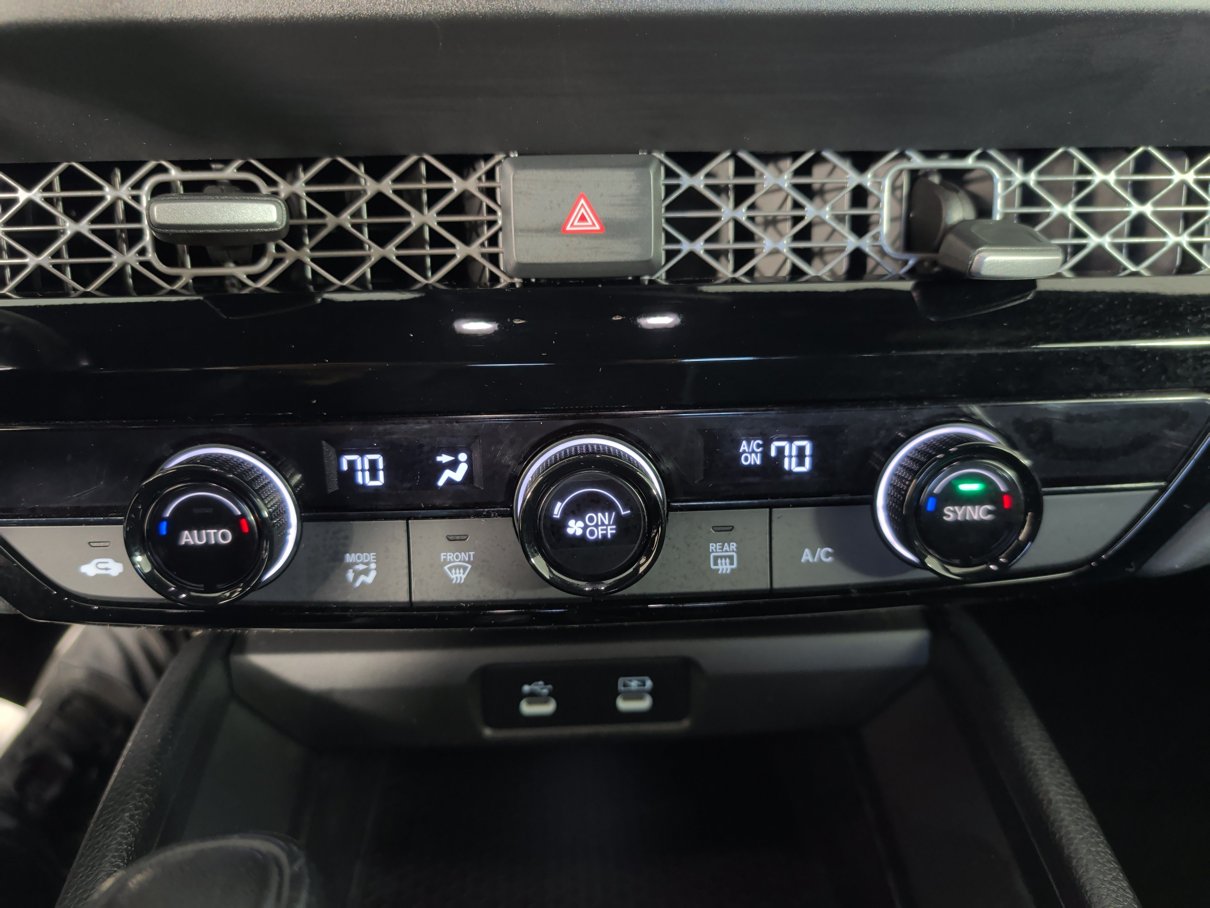 Certified 2024 Honda Accord Sport image 31