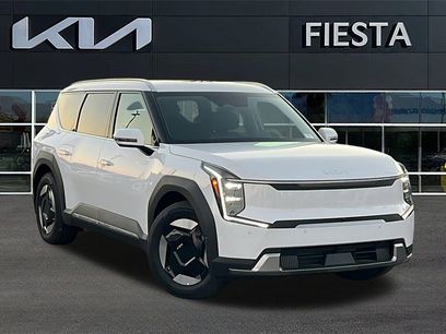 New 2026 Kia EV9 Wind