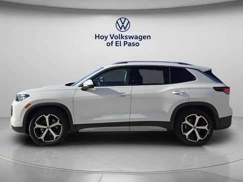 New 2026 Volkswagen Tiguan SE image 5