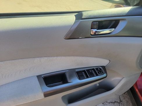 Used 2012 Subaru Forester 2.5X Limited image 13