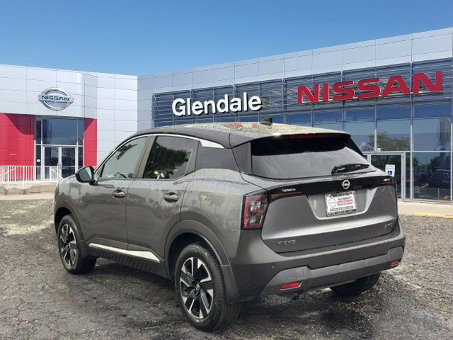 Certified 2025 Nissan Kicks SV AWD/4WD image 7