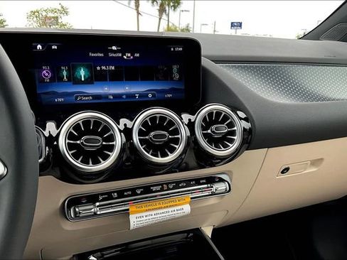 New 2026 Mercedes-Benz GLA 250 image 17