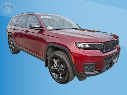 Certified 2025 Jeep Grand Cherokee L Altitude