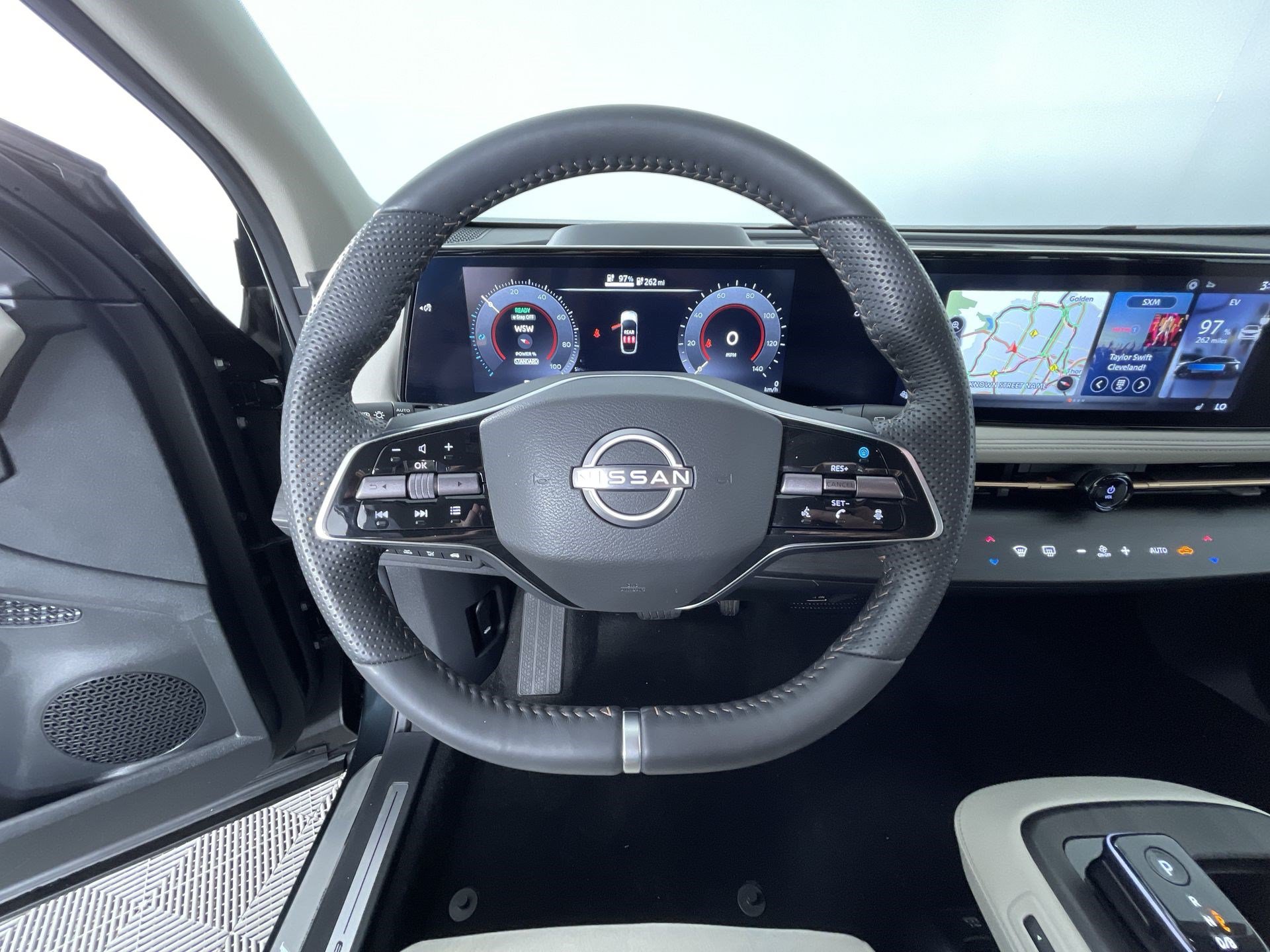 Certified 2024 Nissan Ariya AWD image 16