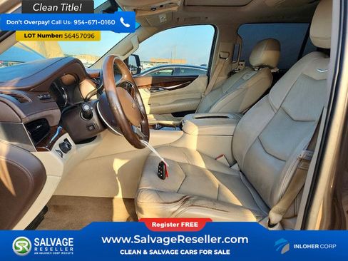 Used 2016 Cadillac Escalade ESV Luxury RWD image 9