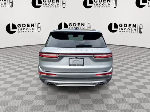 Used 2022 Lincoln Corsair AWD w/ Premium Package image 7