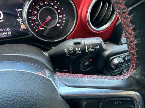 Used 2022 Jeep Wrangler Unlimited Rubicon w/ Dual Top Group AWD/4WD image 60