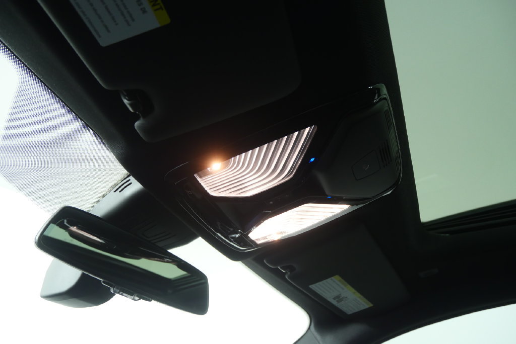 Used 2026 BMW i4 eDrive40 w/ Premium Package RWD image 21