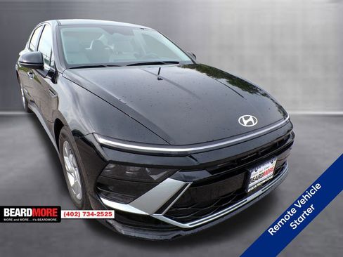 Used 2025 Hyundai Sonata SE image 11