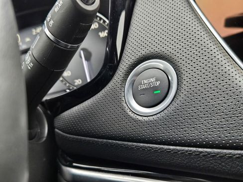 Certified 2024 Cadillac XT6 Luxury w/ LPO, Floor Liner Package image 23