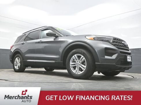 Used 2022 Ford Explorer XLT AWD/4WD image 41