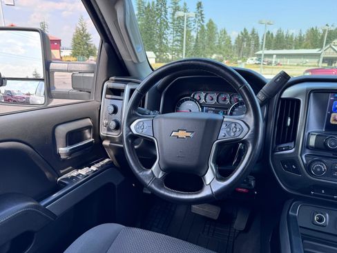 Used 2019 Chevrolet Silverado 2500 LT w/ Z71 Package, Off-Road AWD/4WD image 21