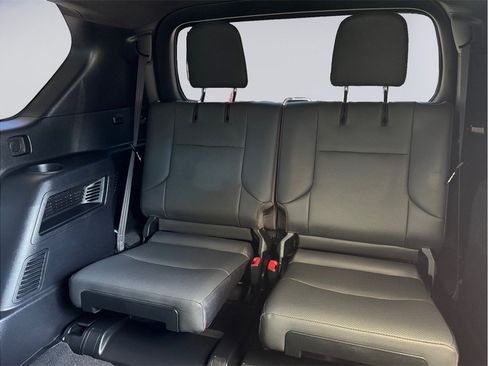 Used 2021 Lexus GX 460 Premium w/ Premium Package AWD/4WD image 24