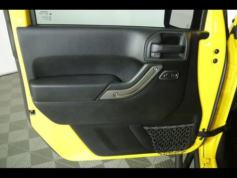 Used 2015 Jeep Wrangler Unlimited Sport w/ Quick Order Package 24S AWD/4WD image 14