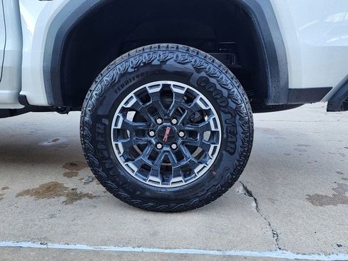 New 2026 GMC Canyon AT4 w/ Technology Plus Package image 55