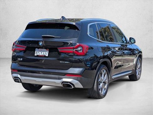 Used 2022 BMW X3 xDrive30i w/ Convenience Package AWD/4WD image 5