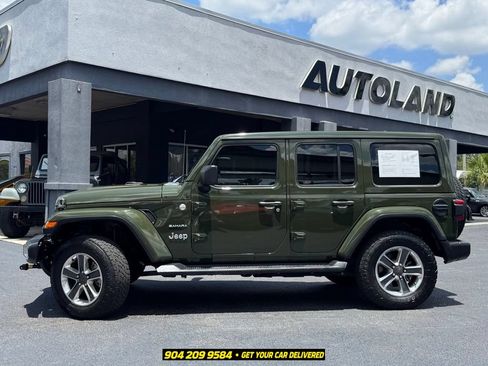 Used 2021 Jeep Wrangler Unlimited Sahara AWD/4WD image 4
