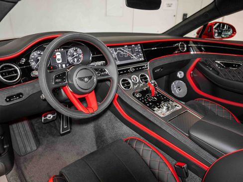 Used 2024 Bentley Continental GT Speed image 14