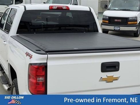 Used 2017 Chevrolet Silverado 1500 LT w/ All Star Edition AWD/4WD image 5