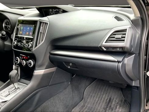 Used 2022 Subaru Forester Premium AWD/4WD image 15