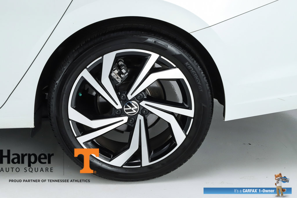 Used 2025 Volkswagen Jetta SEL FWD image 43
