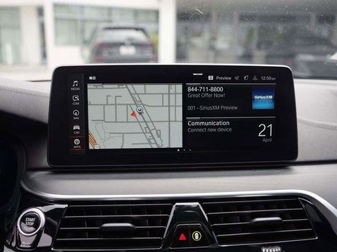 Used 2022 BMW 530i w/ Premium Package RWD image 20
