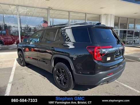 Used 2023 GMC Acadia AT4 w/ Technology Package image 5