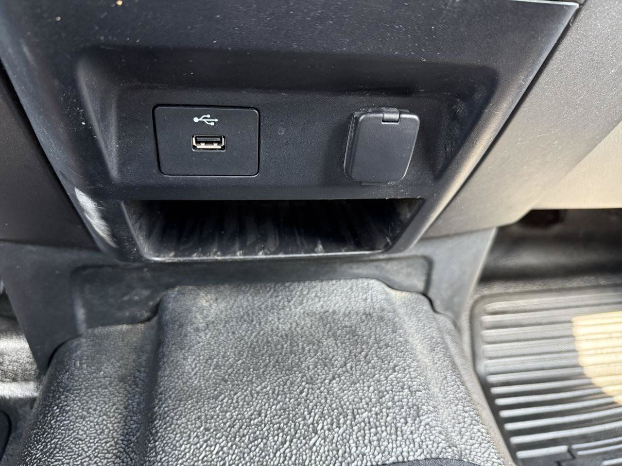Used 2019 Ford F250 XL w/ Power Equipment Group AWD/4WD image 33