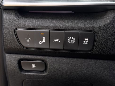 Used 2021 Kia Niro EX Premium FWD image 23