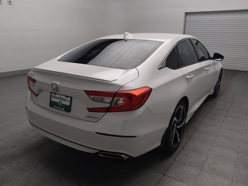 Used 2018 Honda Accord Sport image 9
