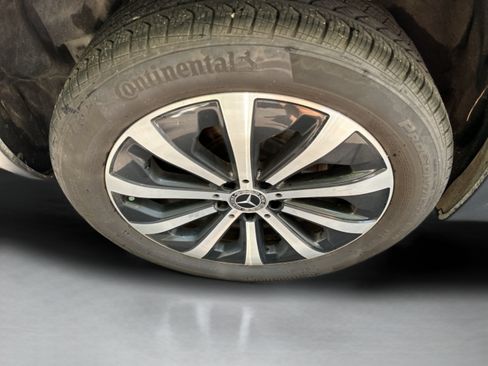 Used 2022 Mercedes-Benz GLB 250 image 24