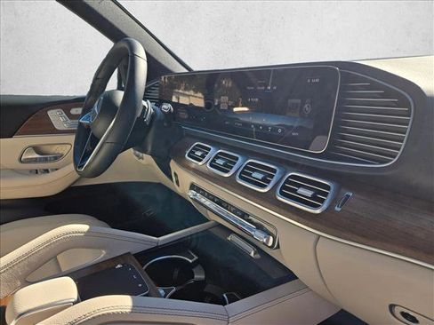 Certified 2025 Mercedes-Benz GLE 350 4MATIC image 21