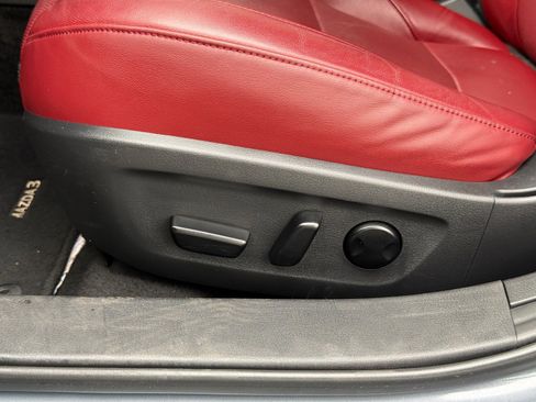 Used 2024 MAZDA MAZDA3 s image 12