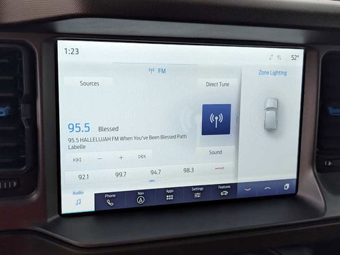 Used 2023 Ford Bronco Outer Banks image 15