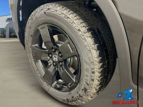 New 2026 Honda Ridgeline Black Edition image 10