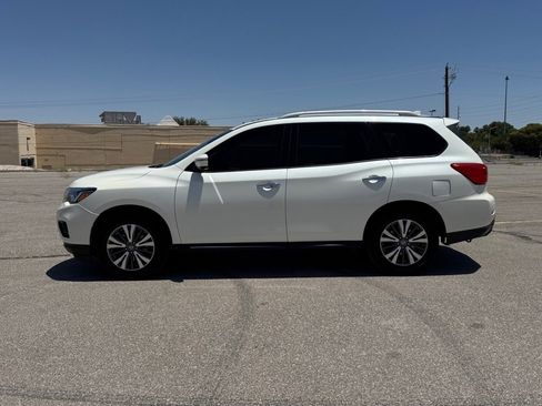 Used 2020 Nissan Pathfinder SL image 20