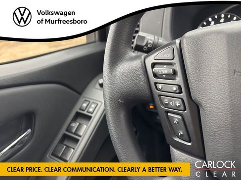 Used 2023 Nissan Frontier SV w/ Midnight Edition Package image 19