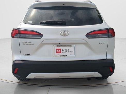 Used 2023 Toyota Corolla Cross XLE w/ Convenience Package image 13