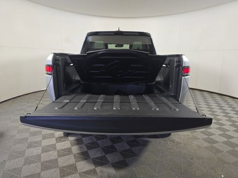 Used 2023 Rivian R1T Launch Edition image 15