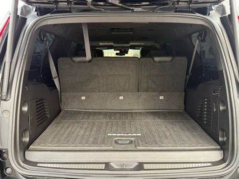 Used 2018 Cadillac Escalade ESV Platinum image 12