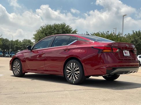 New 2026 Nissan Altima 2.5 SV FWD image 6