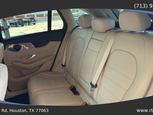 Used 2017 Mercedes-Benz GLC 300 image 27