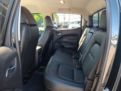 Used 2018 Chevrolet Colorado LT w/ Luxury Package, Chrome AWD/4WD image 11