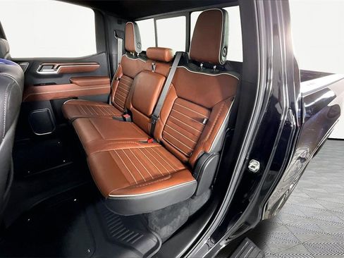 Certified 2025 GMC Sierra 1500 Denali Ultimate image 23